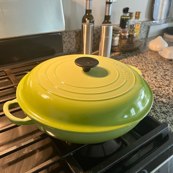 Le Creuset Kitchen Le Creuset 35 Quart Cast Iron Braiser Poshmark